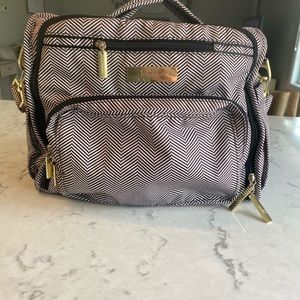 Jujube bff diaper bag queen of the Nile print